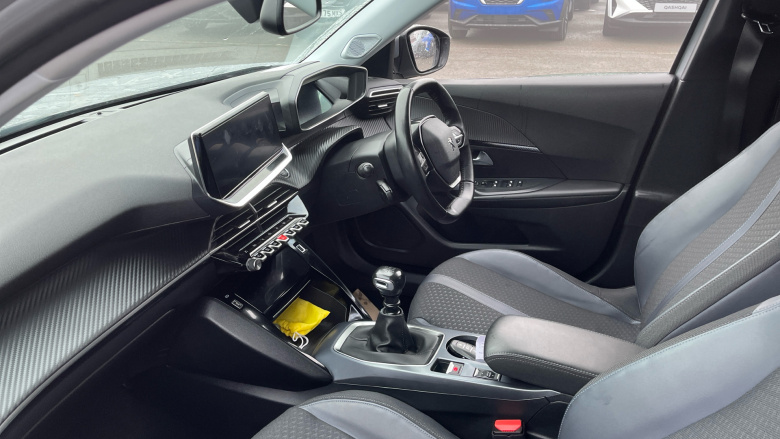 Peugeot 2008 1.2 PureTech Allure Premium 5dr Petrol Estate